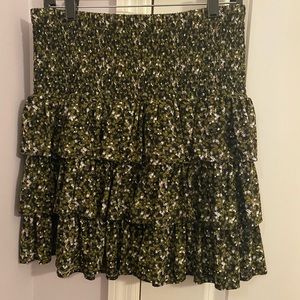Micheal Kors ruffle skirt